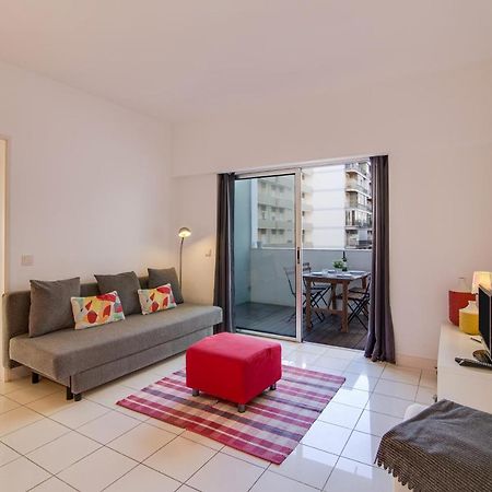 Modern Apartment By The Sea Quarteira Dış mekan fotoğraf