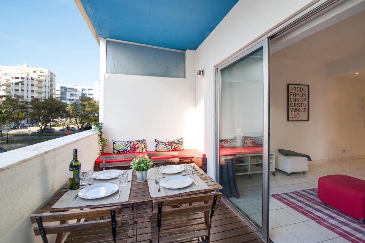 Modern Apartment By The Sea Quarteira Dış mekan fotoğraf