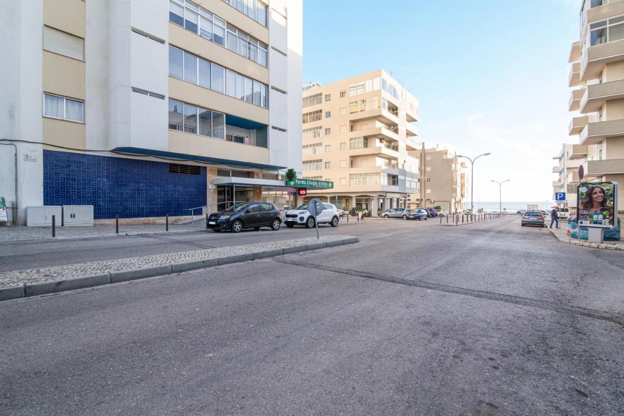 Modern Apartment By The Sea Quarteira Dış mekan fotoğraf